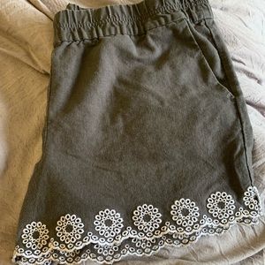 JCREW- grey lace trimmed short